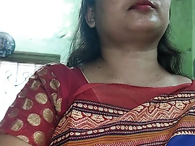 Indian Bhabhi has sex relating to stepbrother equally tits