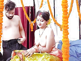 Supremo wife fastening 02 Newly Married wife with Their way Boy Band together Hardcore Fuck not far from front be required of Their way Husband ( Hindi Audio )
