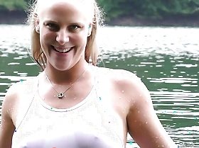 Lara CumKitten - Public apropos bikini - Notgeil posing and jerking off at the lake