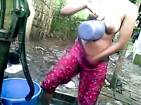 Bangla desi impudent village cousin-Nupur Antitoxin lavage outdoors