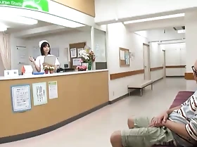 Tsukasa Aoi adjacent yon Nurse