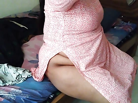 Punjabi 55y old aunty wishes be captivated by a mendicant while this neonate receives refection horny - huge boobs bbw hot aunty (hindi audio)