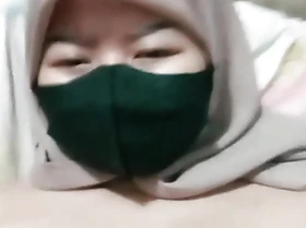Indonesian Hijab gets fucked with the addition of cum inner
